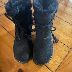 BearPaw Black Suede Winter Boots